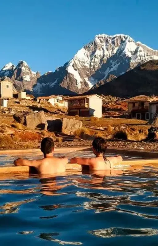 tour-7-lagunas-del-ausangate-aguas-termales-870x555